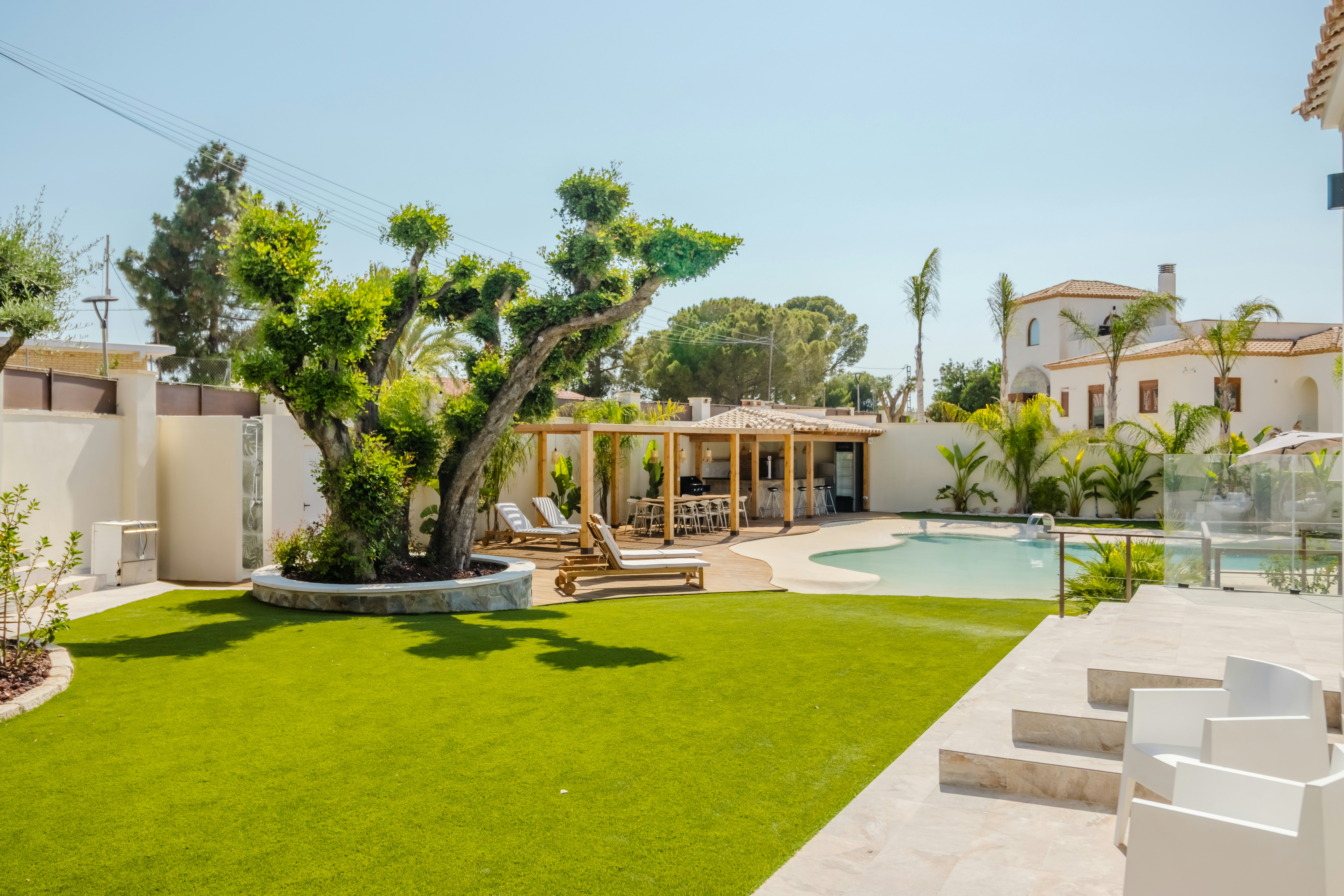 Professionally maintained pool in Estepona